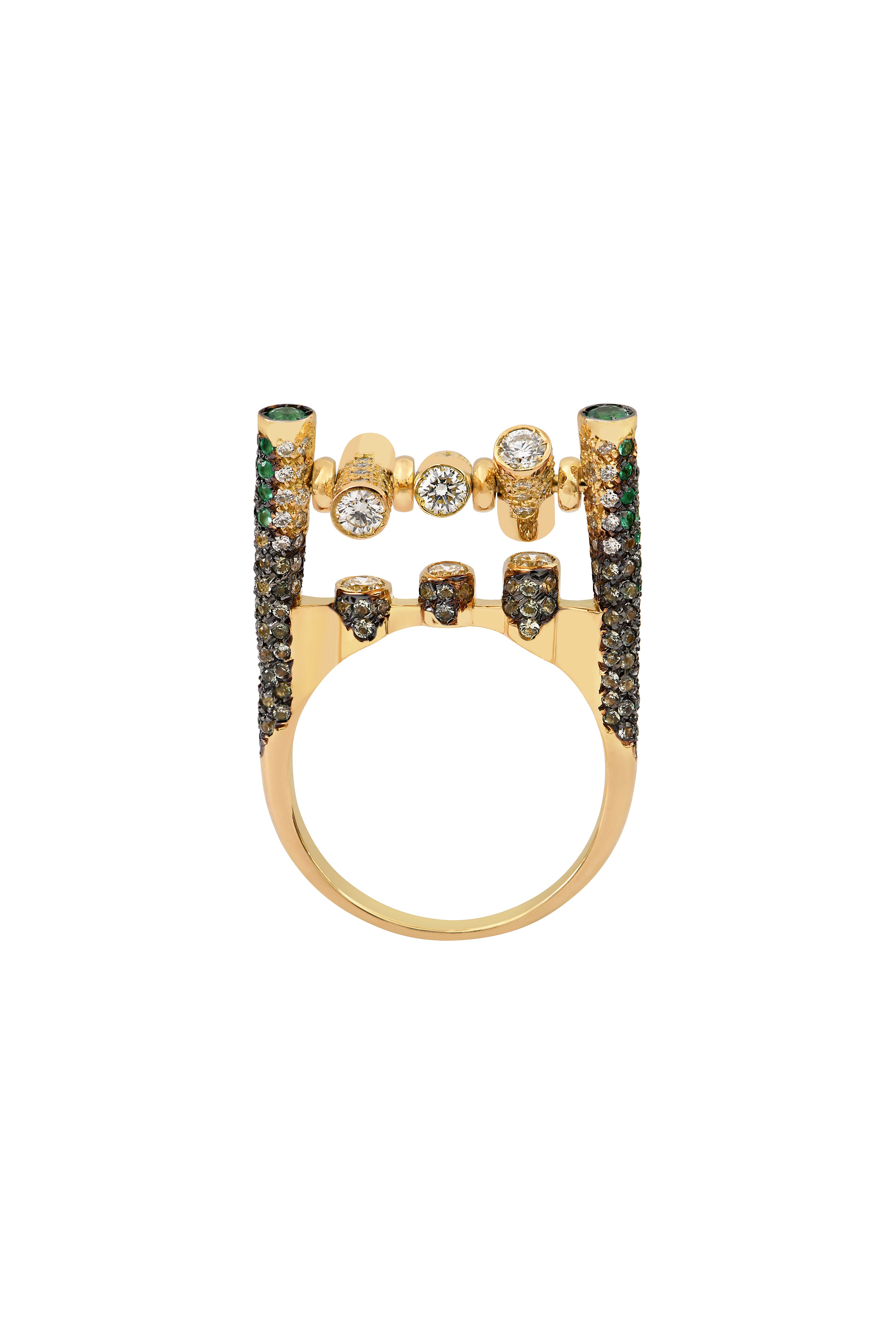 Jagat diamond emerald ring